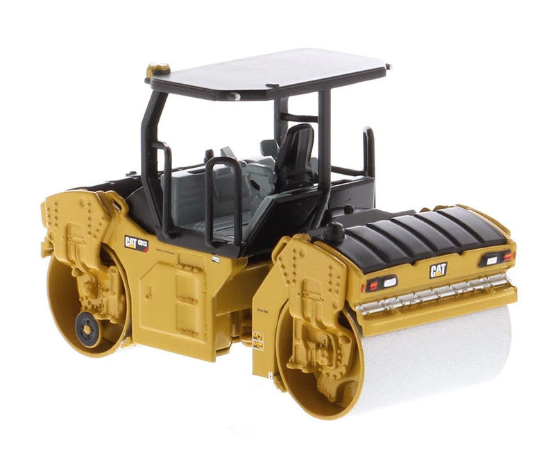 1-64 масштабные гипсокартонные кабинки  CB-13 Vibratory Roller Open Cab Конструкция модели 85630
