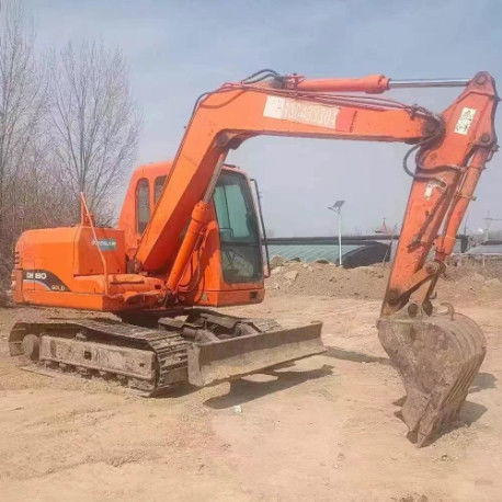 Использованный мини экскаватор Doosan DH80 мощностью 8 тонн для ландшафтного обслуживания