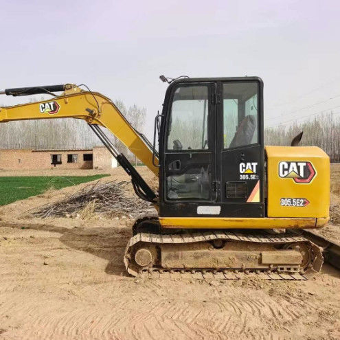 Использованный CAT 305.5E2 мини экскаватор 27.2kN Рама копающая сила компактный прочный гидравлический блок