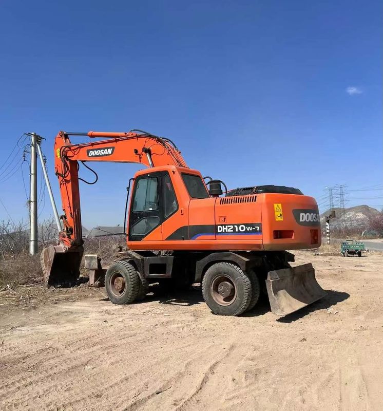 Использованный колесный экскаватор Doosan DH210 с гидравлическим приводом, высокое качество, подержанная строительная машина