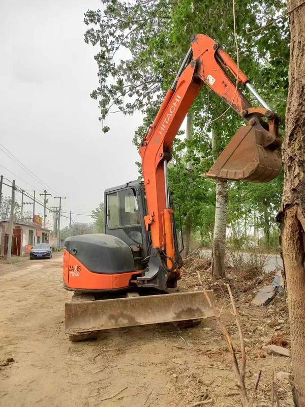Использованный экскаватор Hitachi ZX75-US 7,5 тонны мини-экскаватор строительная техника в хорошем состоянии