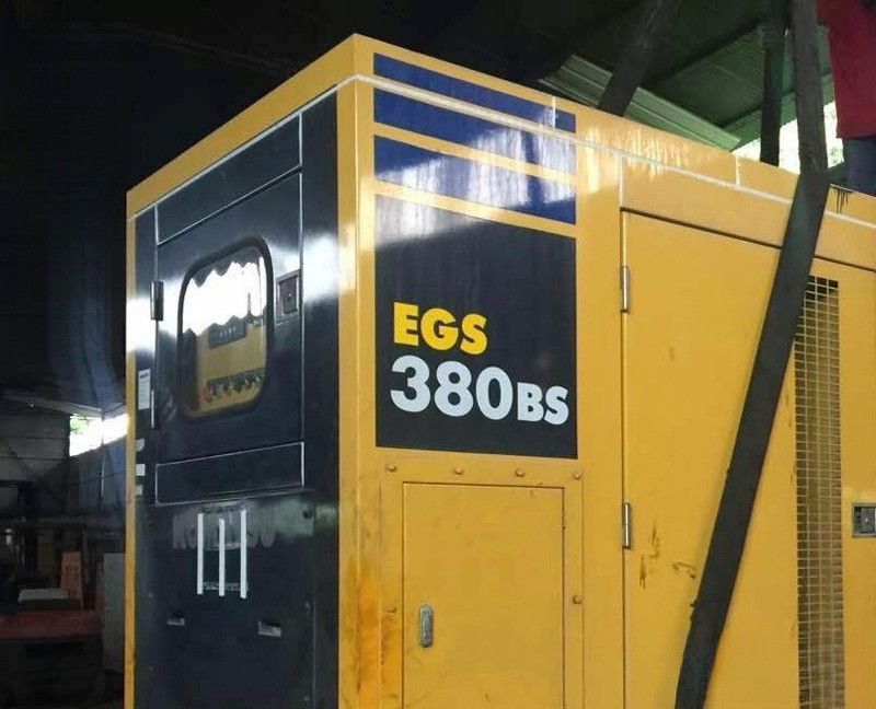 Komatsu EGS380BS 1/50 Сплавный генератор Модель двигателя Строительная машина для литья