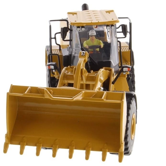 DM 1/50 Колесный погрузчик 966 GC Series Alloy Shovel Loader Model 85682 Коллекционный